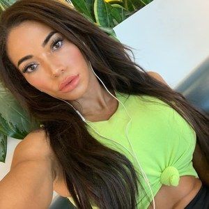 Meet your Posher, Kenia